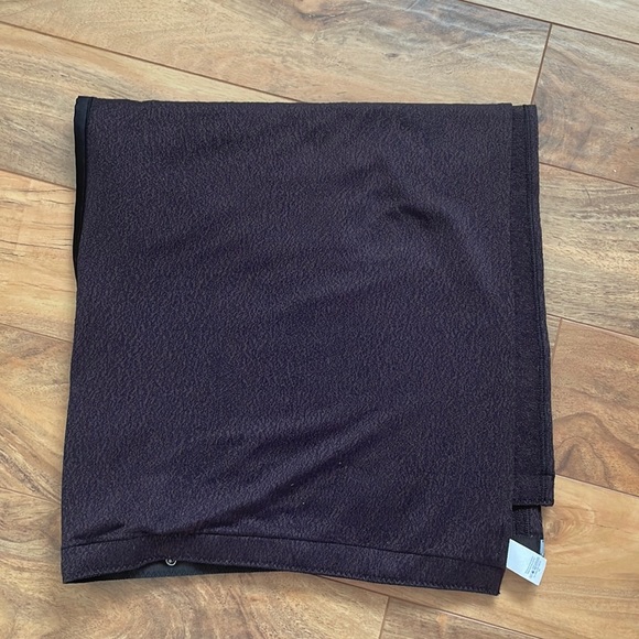 Lululemon Vinyasa Wrap- Running Luon Spray Jacquard Black Cherry Black/Black - Picture 4 of 9